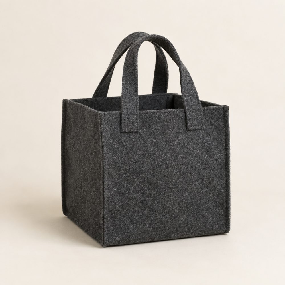 Felt cube